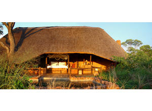 open honeymoon suite w plunge pool